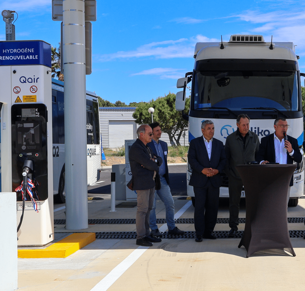 Picture of France Managing Director inaugurating Qair's latest renewable hydrogen station